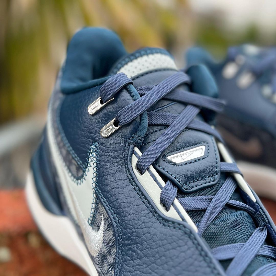NIKE ZOOM LEBRON NXXT GEN AMPD ナイキ ズーム レブロン