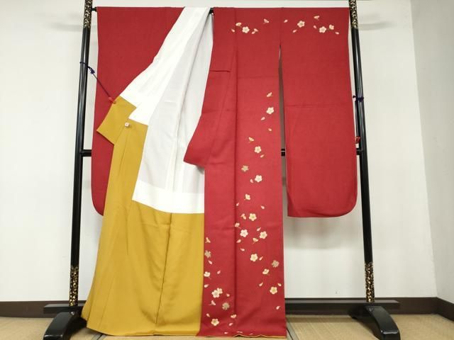 平和屋着物●豪華振袖 舞花文 正絹 DAAY5127ud