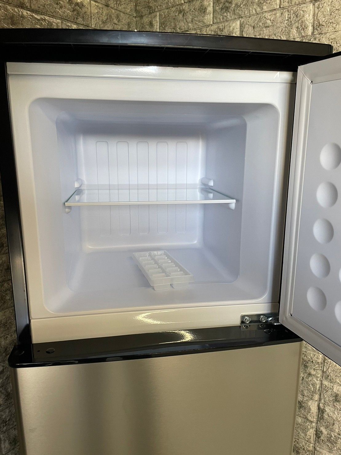 全国送料無料☆3か月保保証付き☆冷凍冷蔵庫☆2020年☆アズマ☆MR