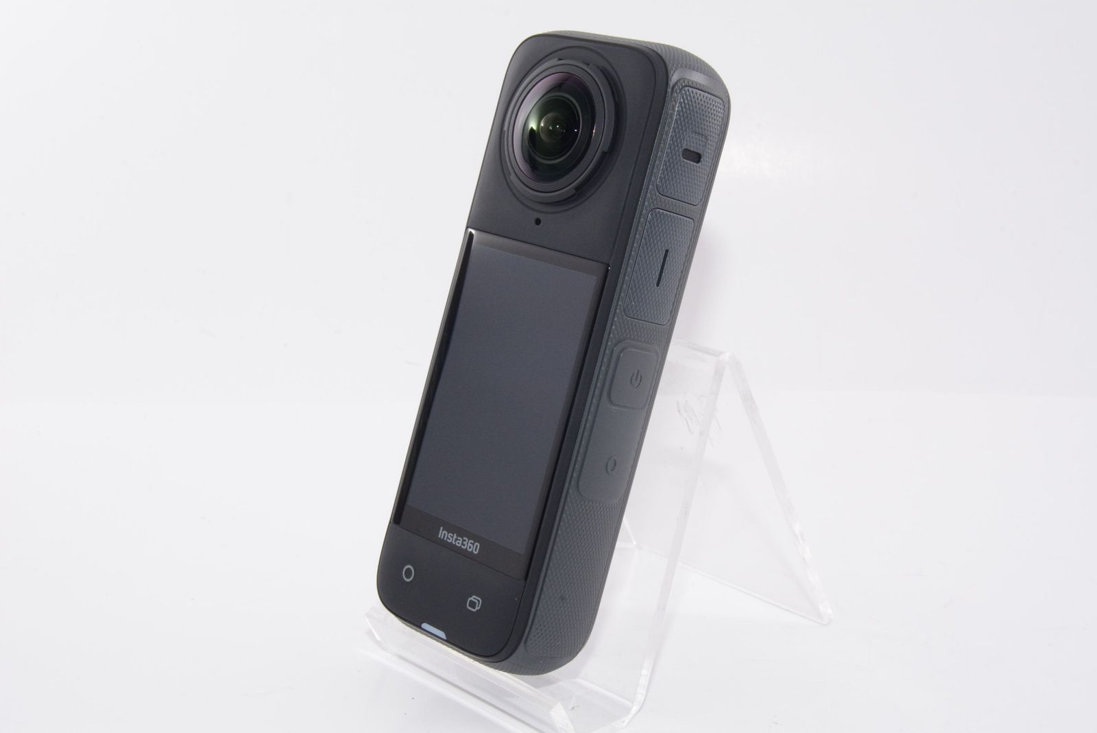 Insta360 X4
