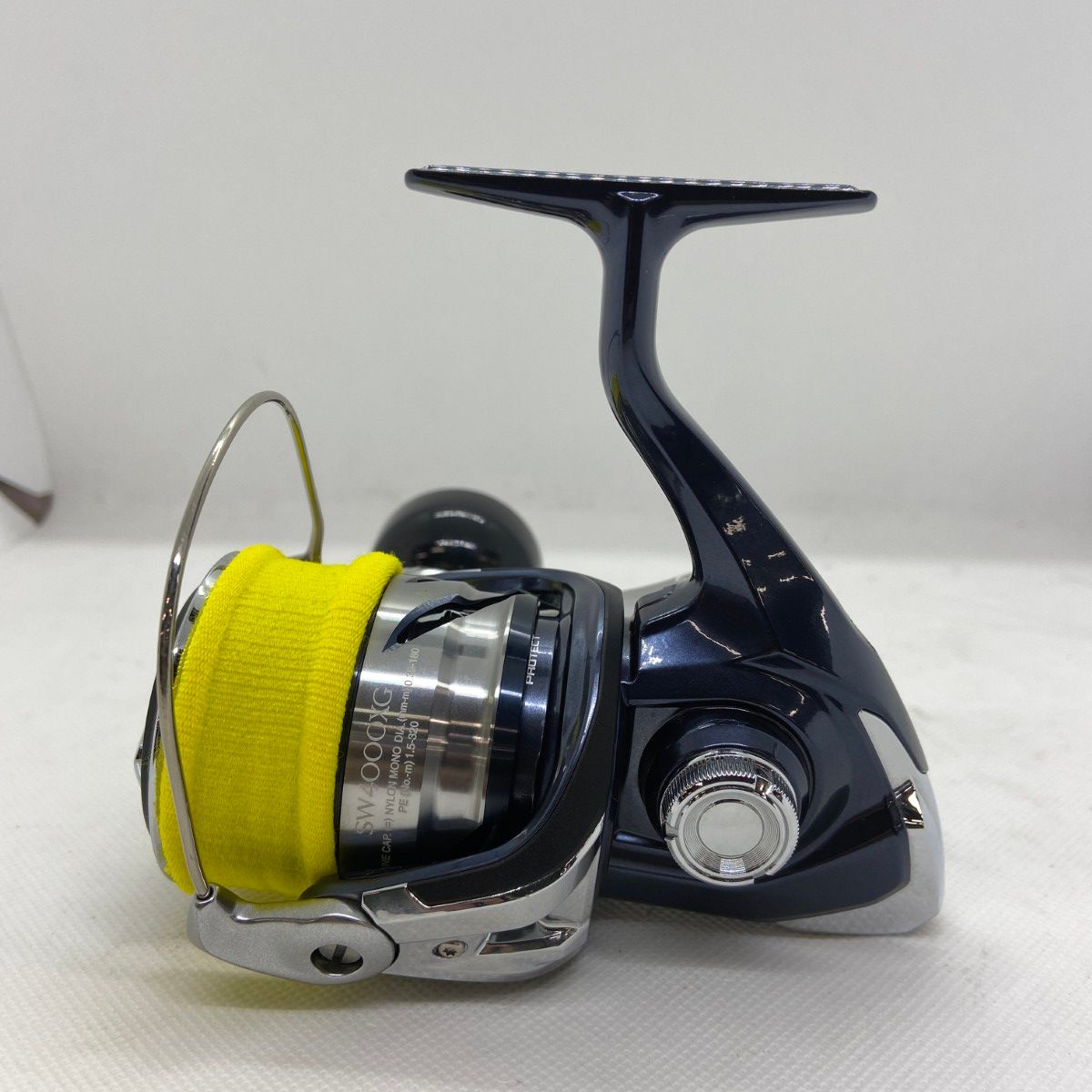 ΨΨSHIMANO シマノ スピニングリール 21ツインパワーSW 4000XG 04221