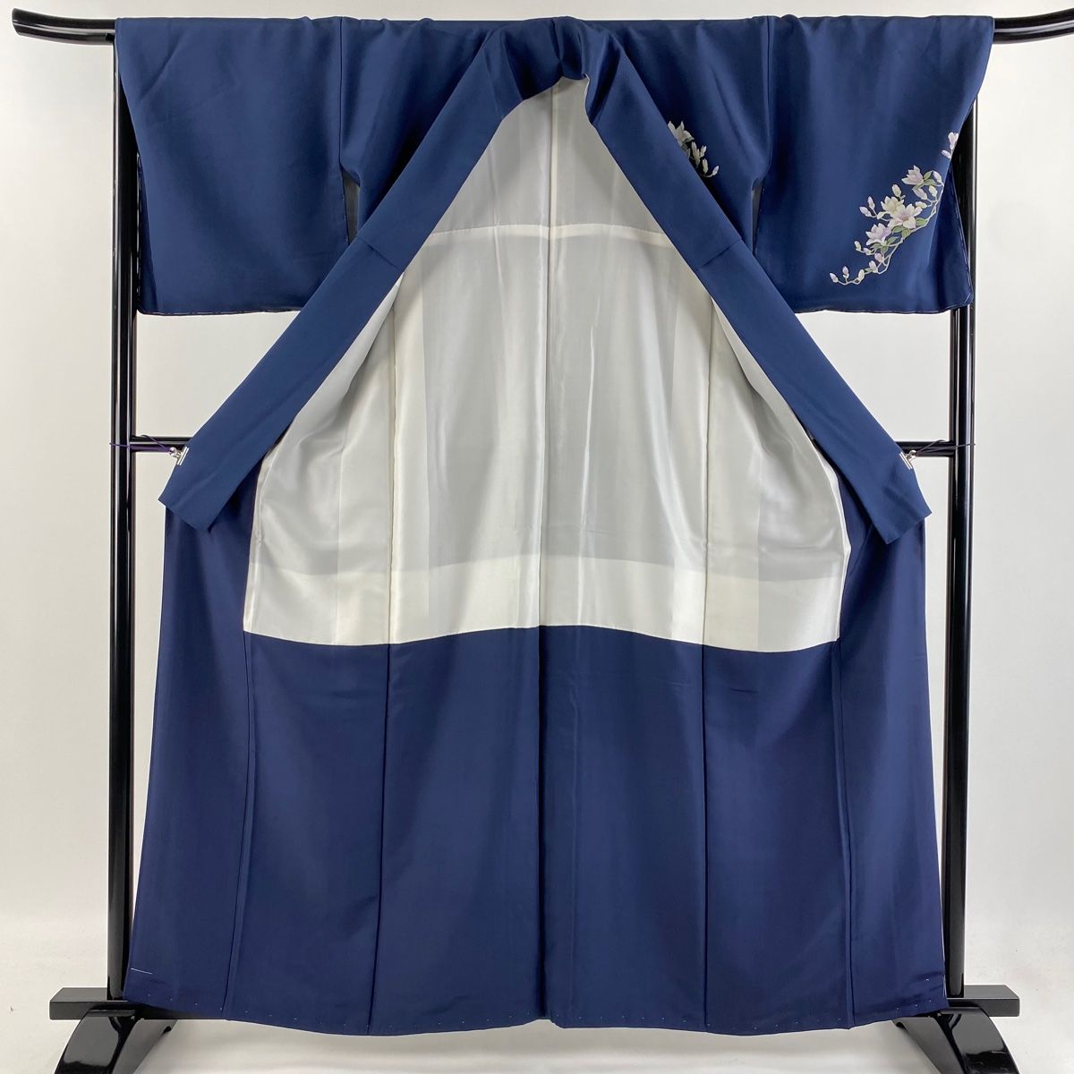 正絹 縦絽 夏単衣 紺色付下げ 裄丈68身丈165 花文