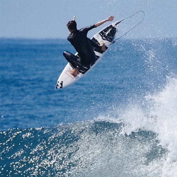 O-E DAKODA WALTERS CENTER DECK PRO SERIES オーシャン-アース ダコタ ウォルターズ センターデッキ サーフィン デッキパッド OLIVIERBERNSTEIN_COM