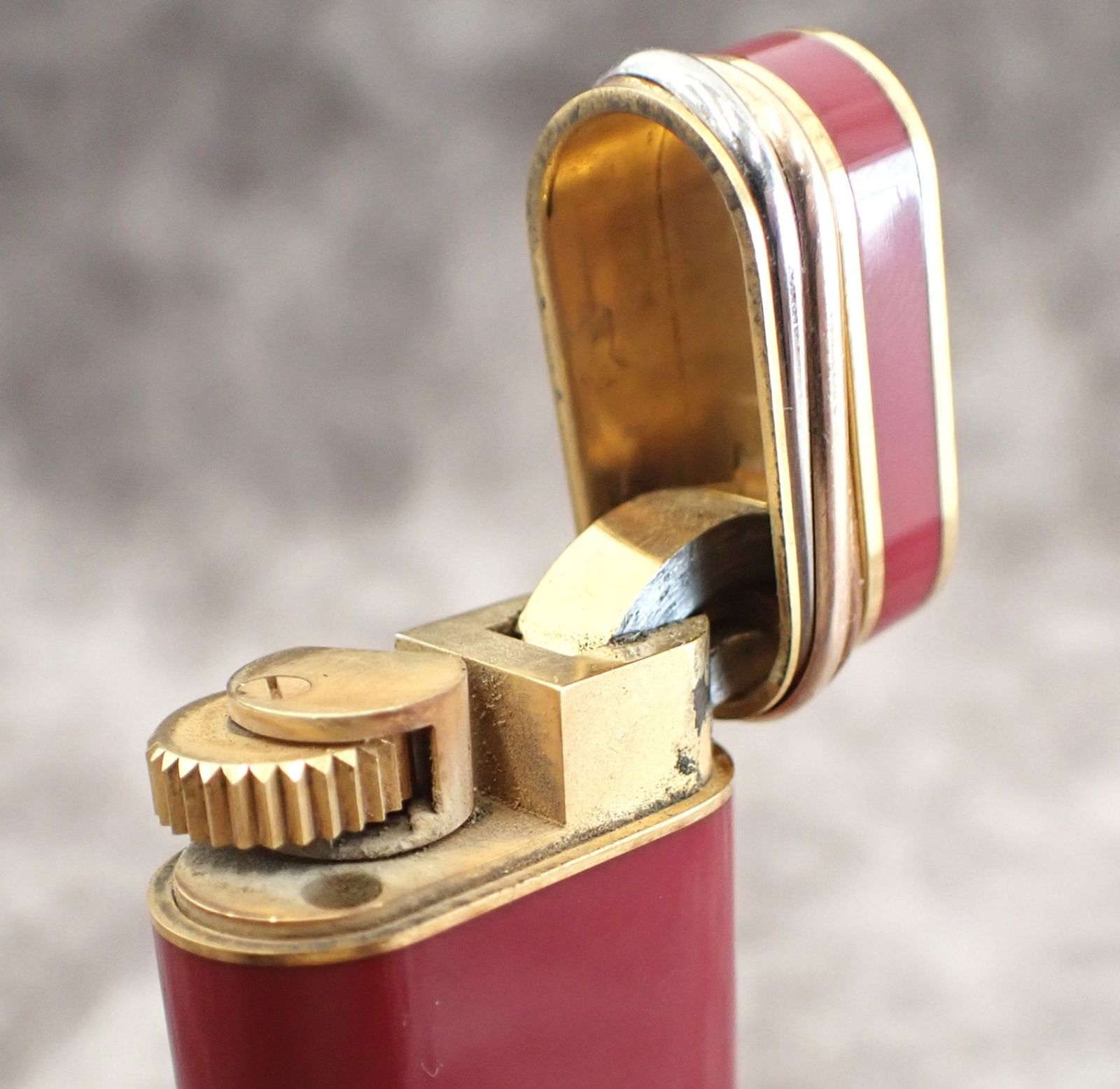 1円 ジャンク品 カルティエ トリニティ オーバル ガス ライター ゴールド色 BR461 新作入荷，最新作 ☆1円スタート カルティエ Cartier トリニティ