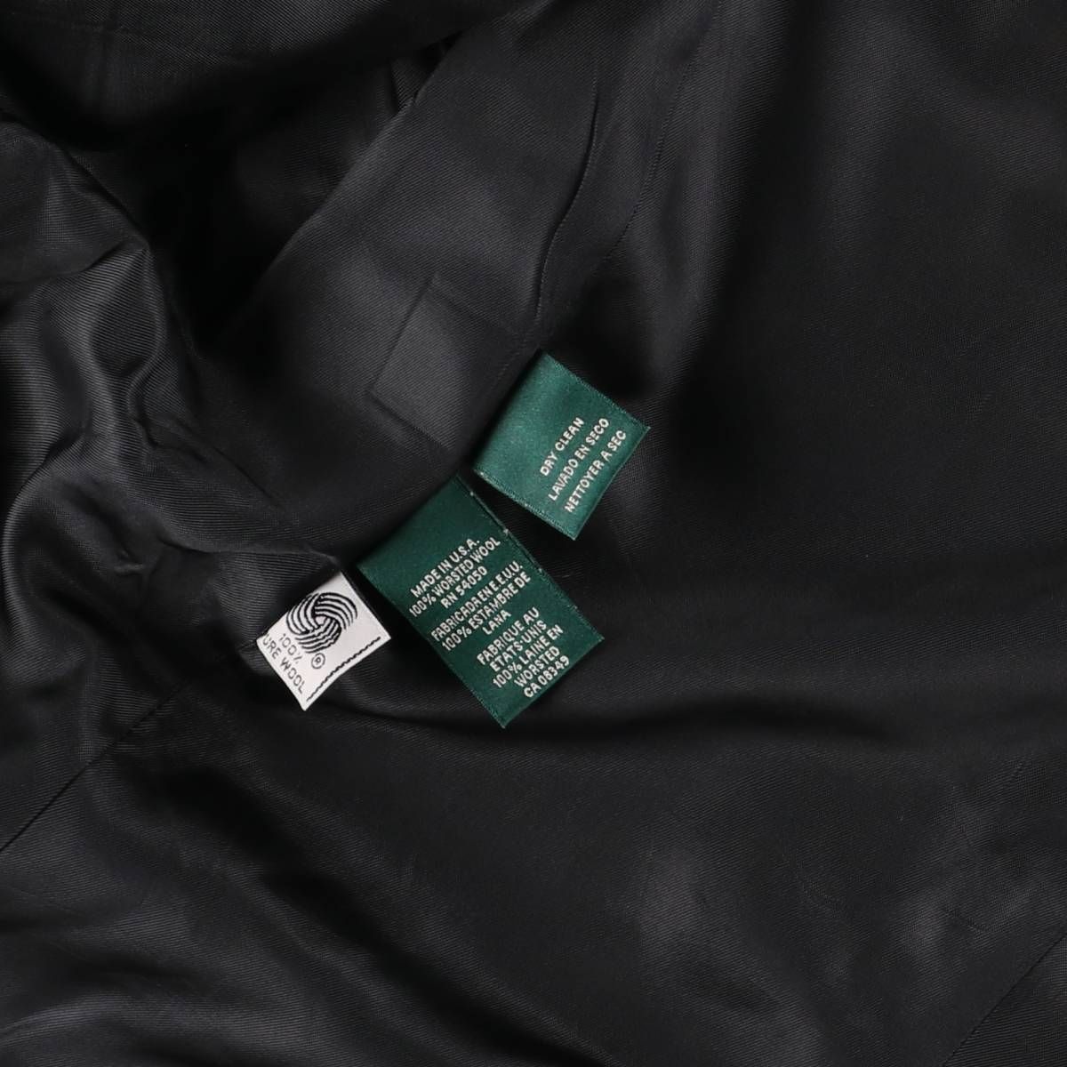 テーラードジャケット