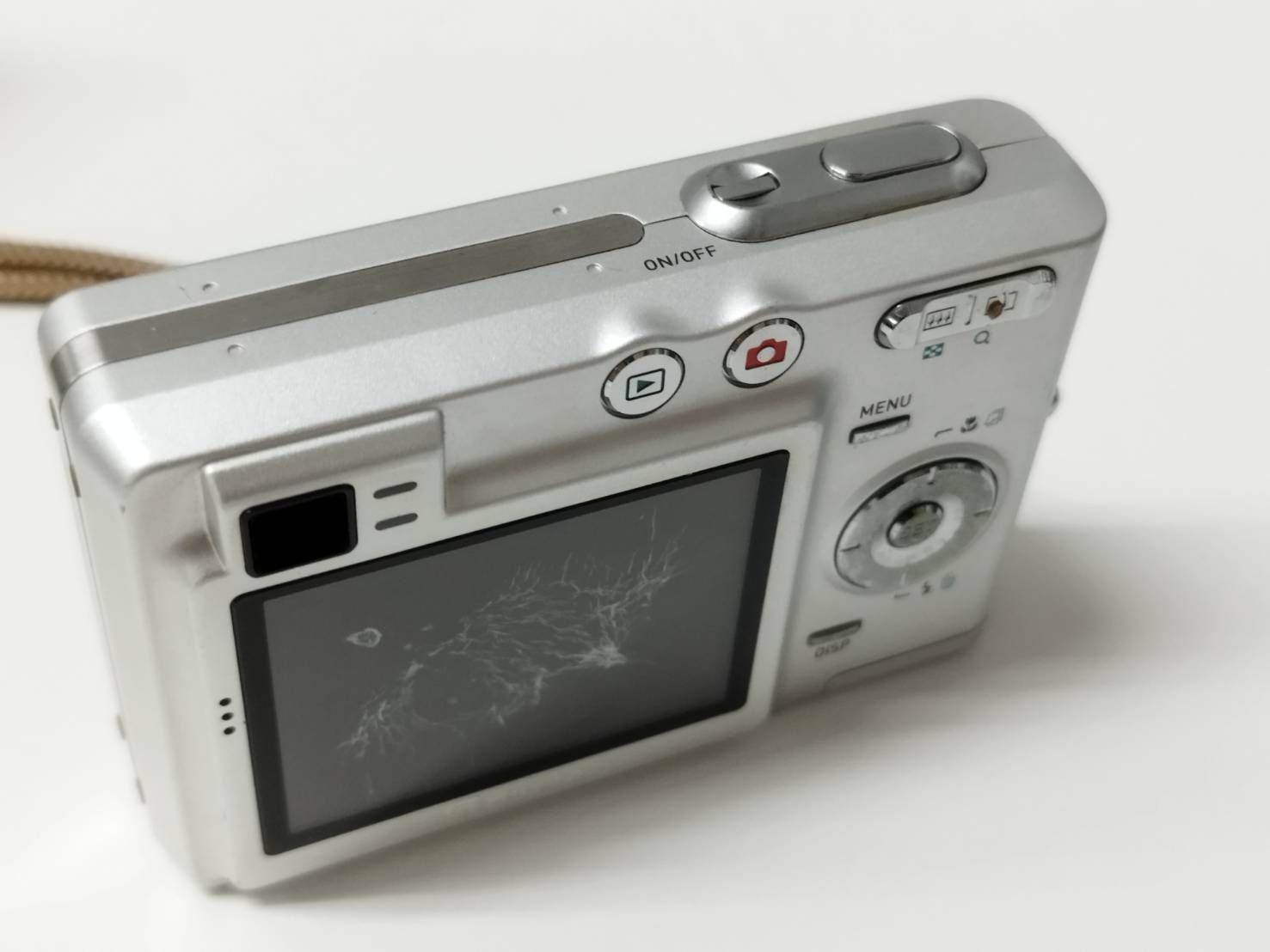 OLYMPUS μ-5010 14メガピクセル シルバー ジャンク Olympus μ-5010 14