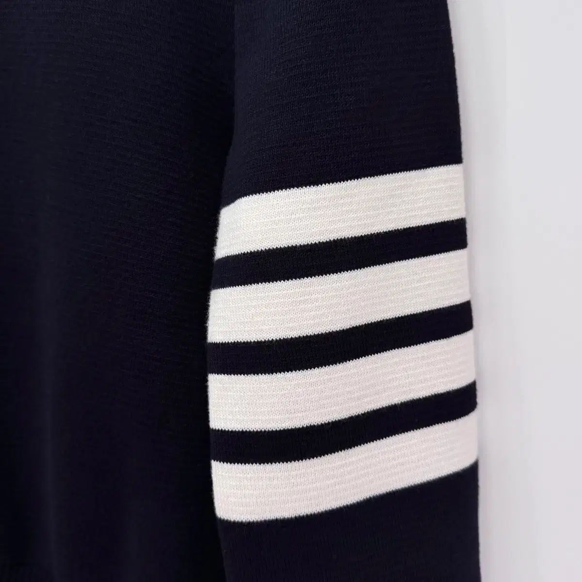 40 サイズ Thom Browne(トム・ブラウン) ミラネーゼステッチ 40 サイズ Thom Browne(トム・ブラウン) ミラネーゼステッチ