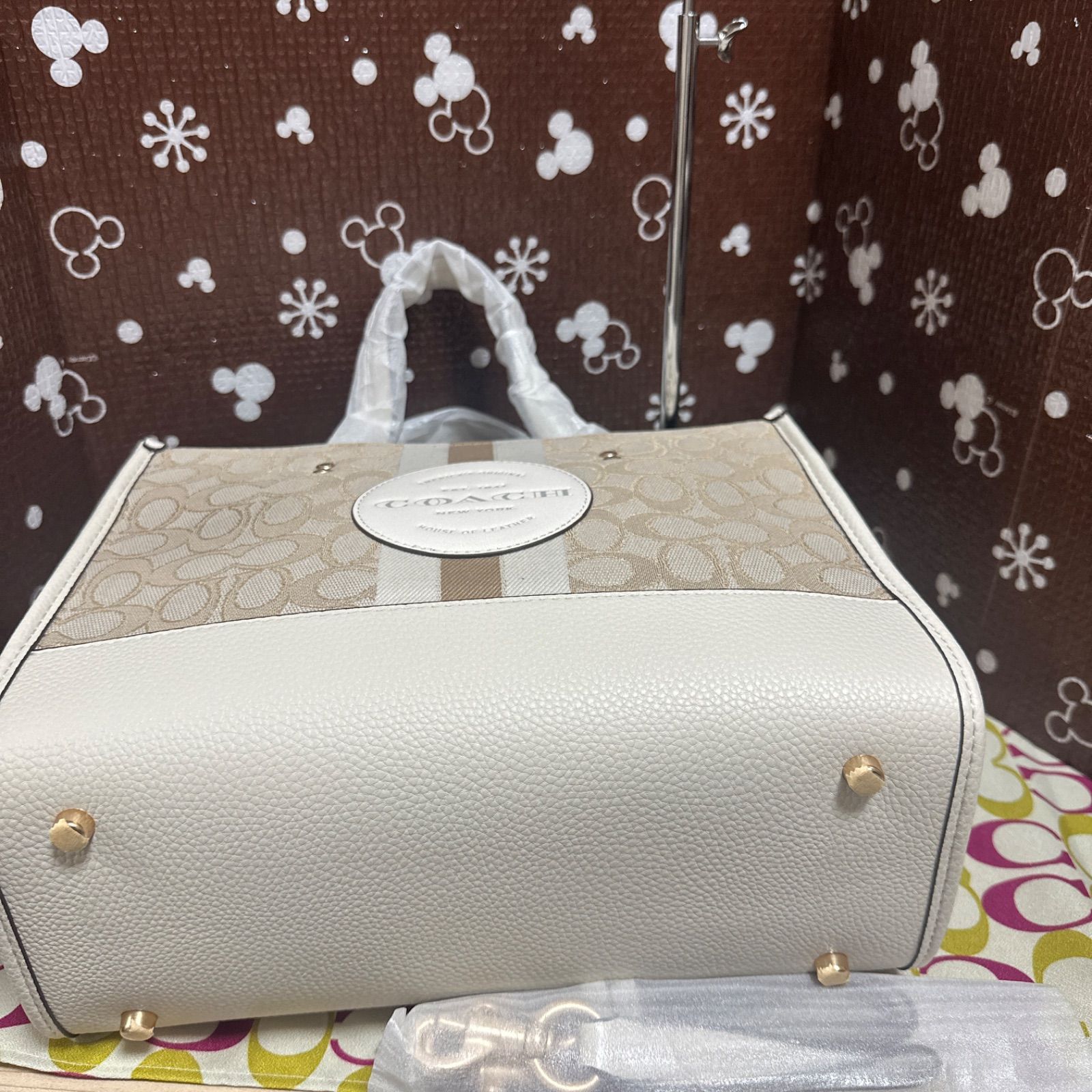 新品☆COACH デンプシー キャリーオール２WAYショルダーC8448 - メルカリ