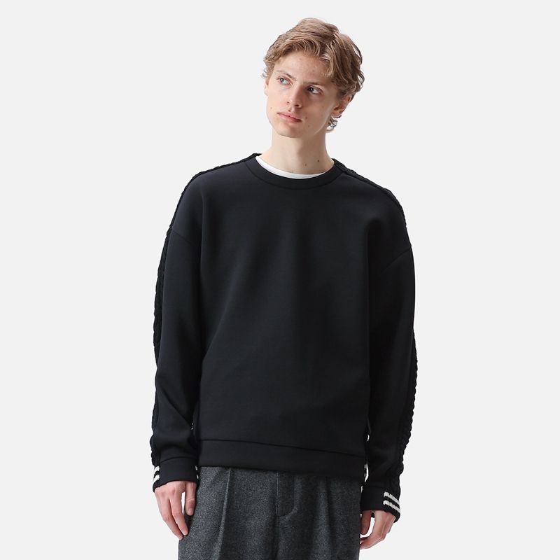 CREWNECK