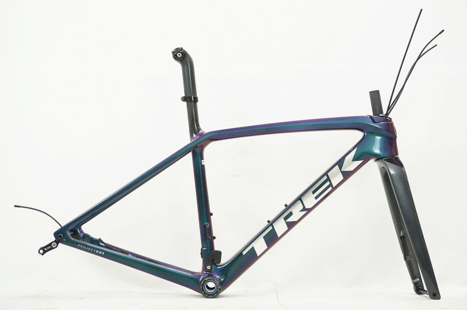 TREK 「トレック」 EMONDA SLR7 DISC 2021年モデル フレームセット