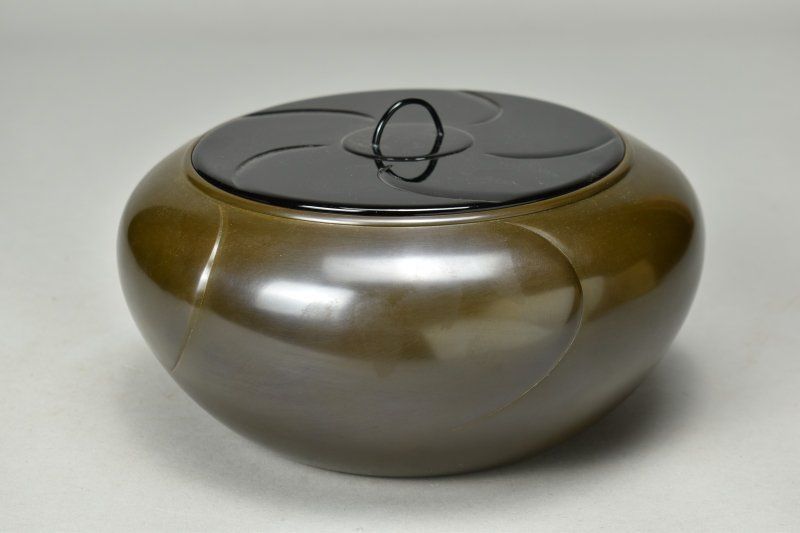 蔵A5486h 八島望舟 砂張銅捻梅水指 共箱 茶道具