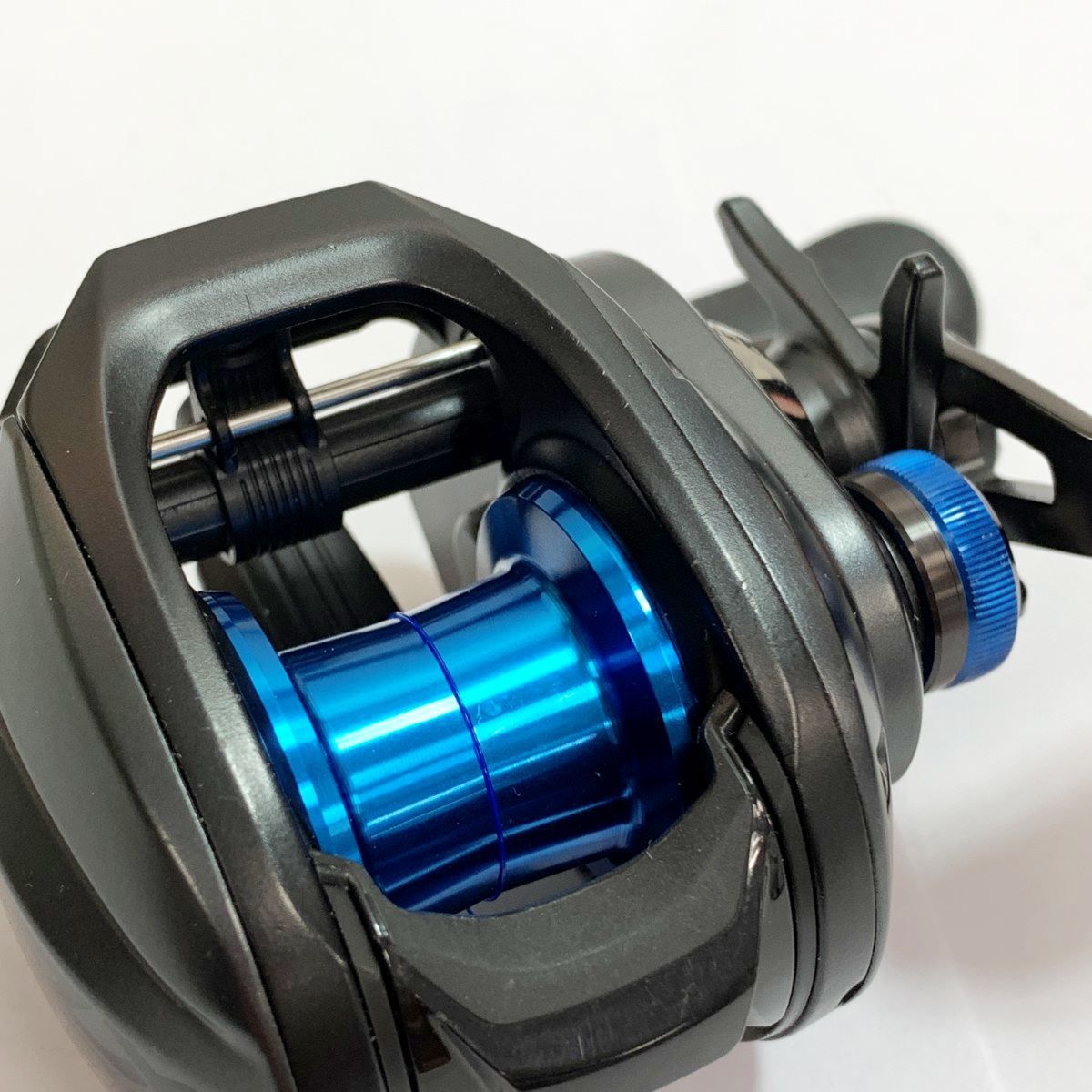 SHIMANO - ★★SHIMANO シマノ 20 SLX DC 70 　ベイトリール　本体のみ　キズ有　 04177 SHIMANO シマノ 20 SLX DC 70 ベイトリール 本体のみ キズ有