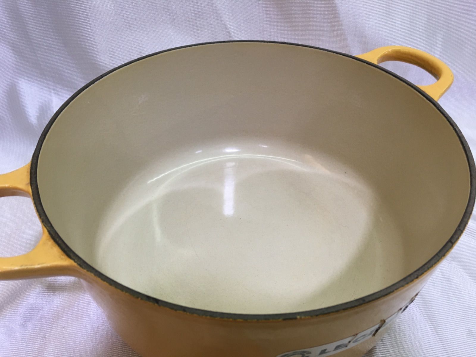 LE CREUSET ル・クルーゼ ココットロンド 両手鍋 24cm イエロー
