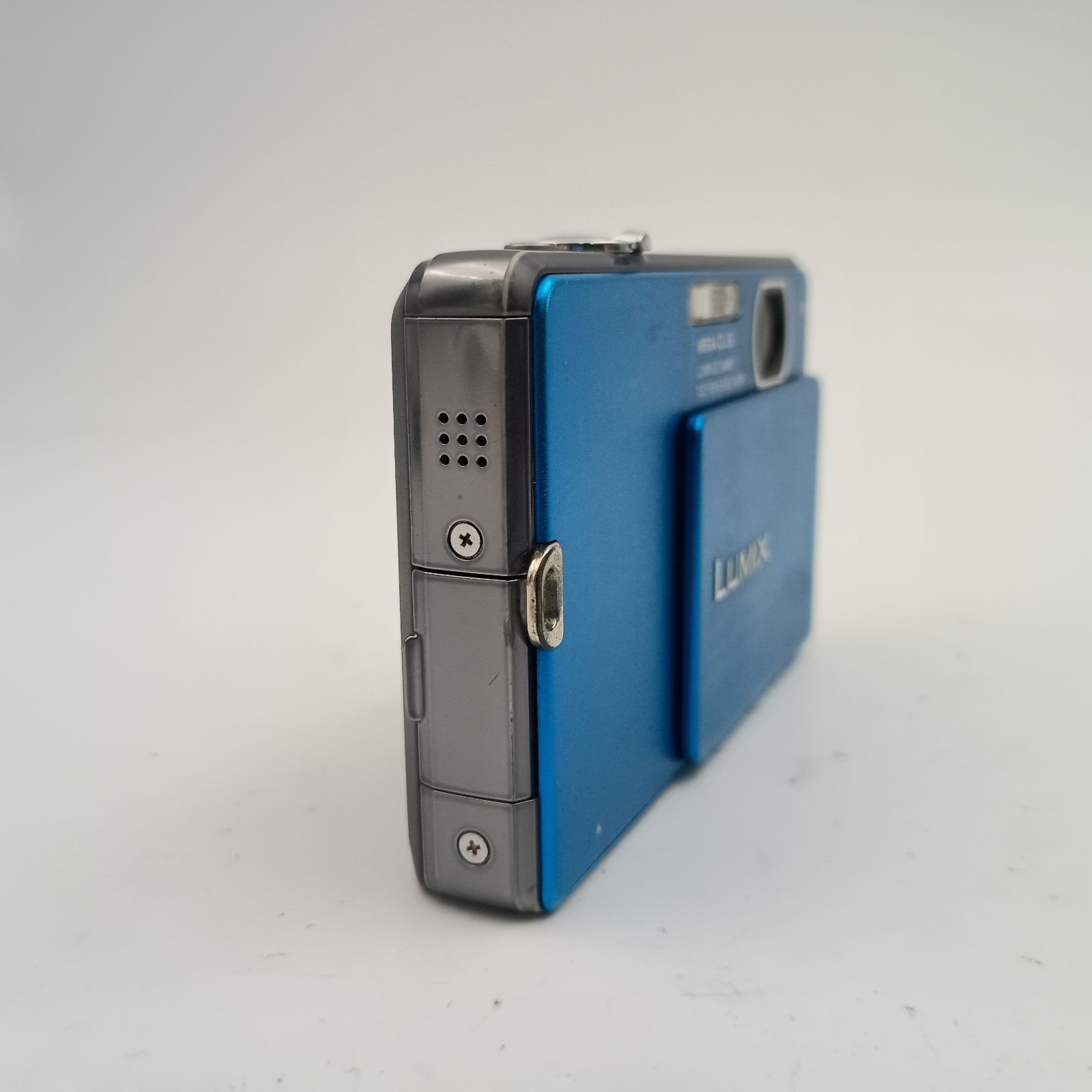 Panasonic パナソニック　LUMIX DMC-FP1　ブルー Panasonic パナソニック LUMIX DMC-FP1 ブルー 概要 デジタル