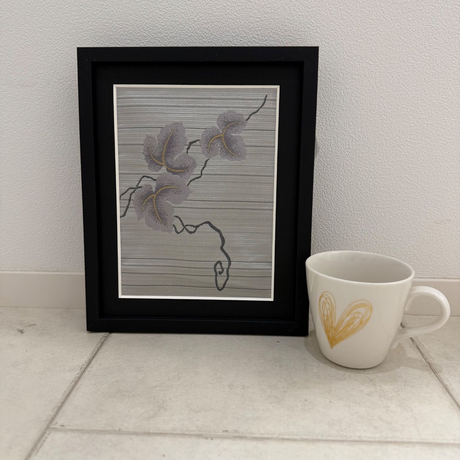 京都帯屋さん フレーム入りシルク織物アート 蔦 小 グレー