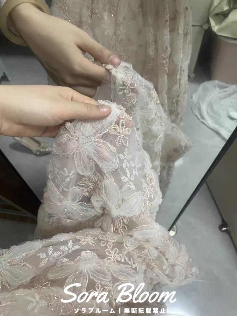 新品未使用繊細な刺繍が施されたウェディングドレス お姫様