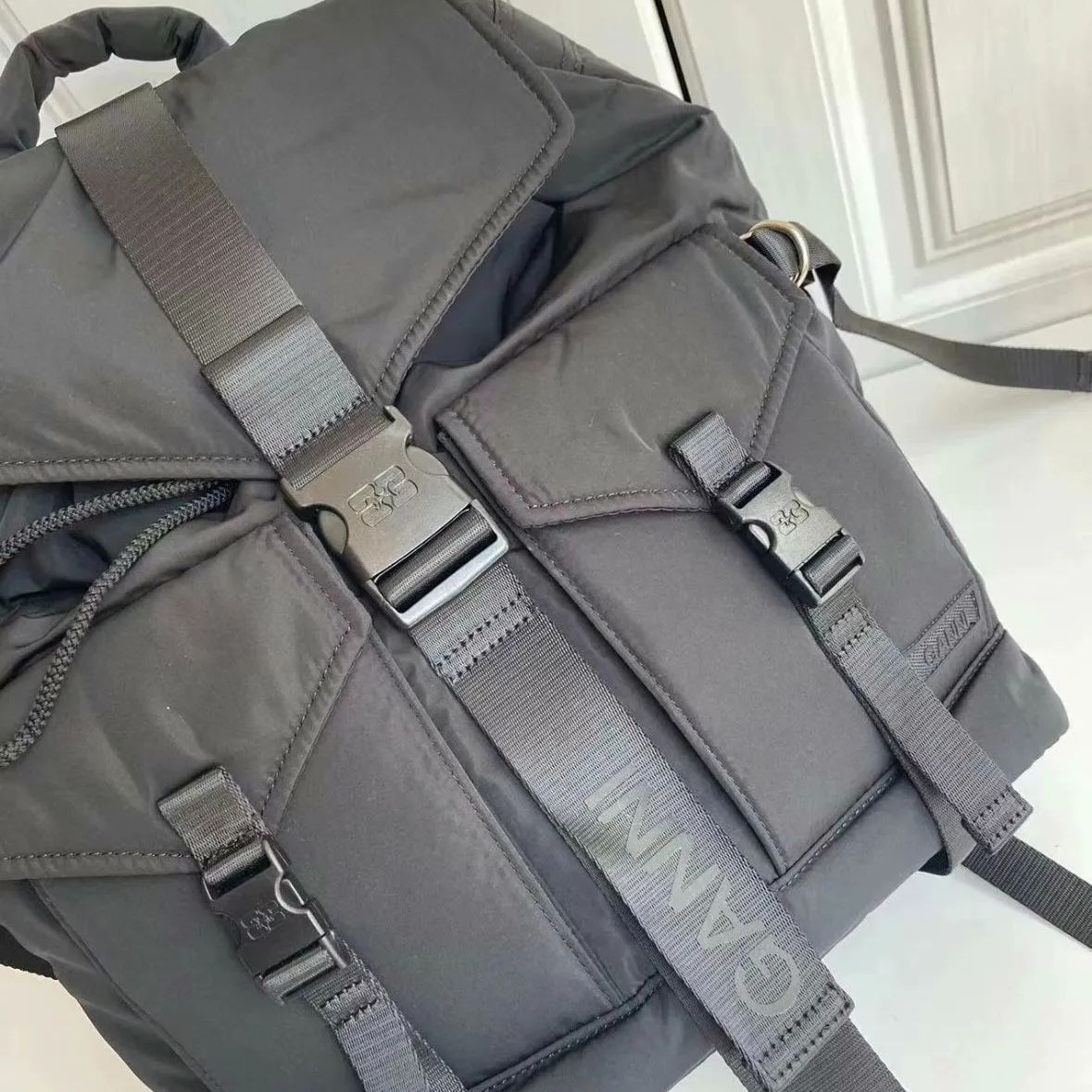 ガニー GANNI Tech Backpack リュック バックパック