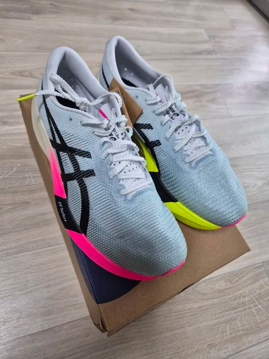 270 Asics アシックス メタスピード スカイ パリ 駅伝