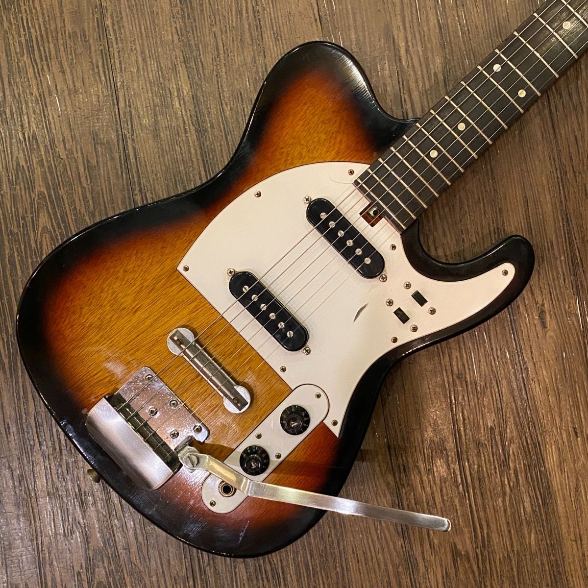 Bellwood Super Swinger Electric Guitar エレキギター ビザール Bellwood Super Swinger Electric Guitar エレキギター ビザール