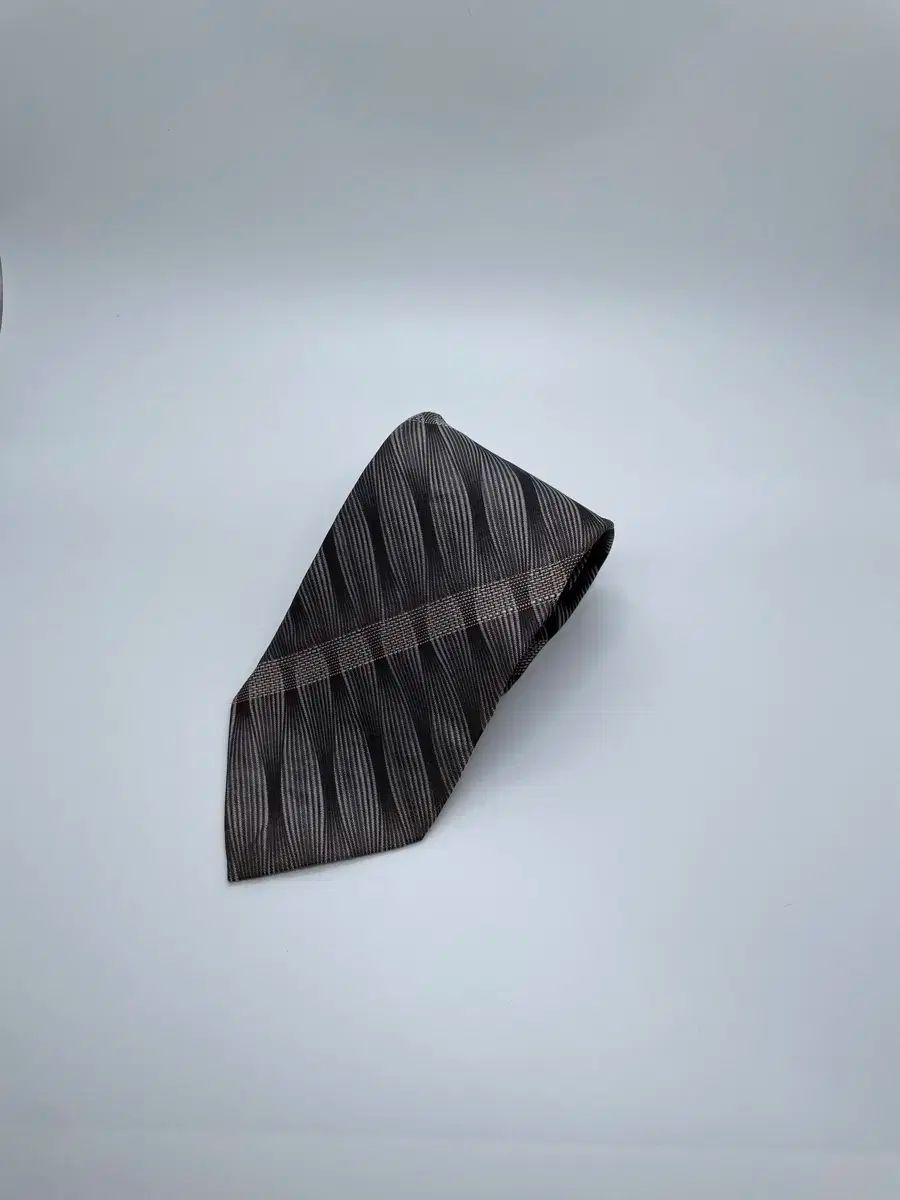 【雷市場（ポンジャン）商品韓国直送】 Isseymiyake ネクタイ ISEI ミヤケネクタイ ブランド品ネクタイ