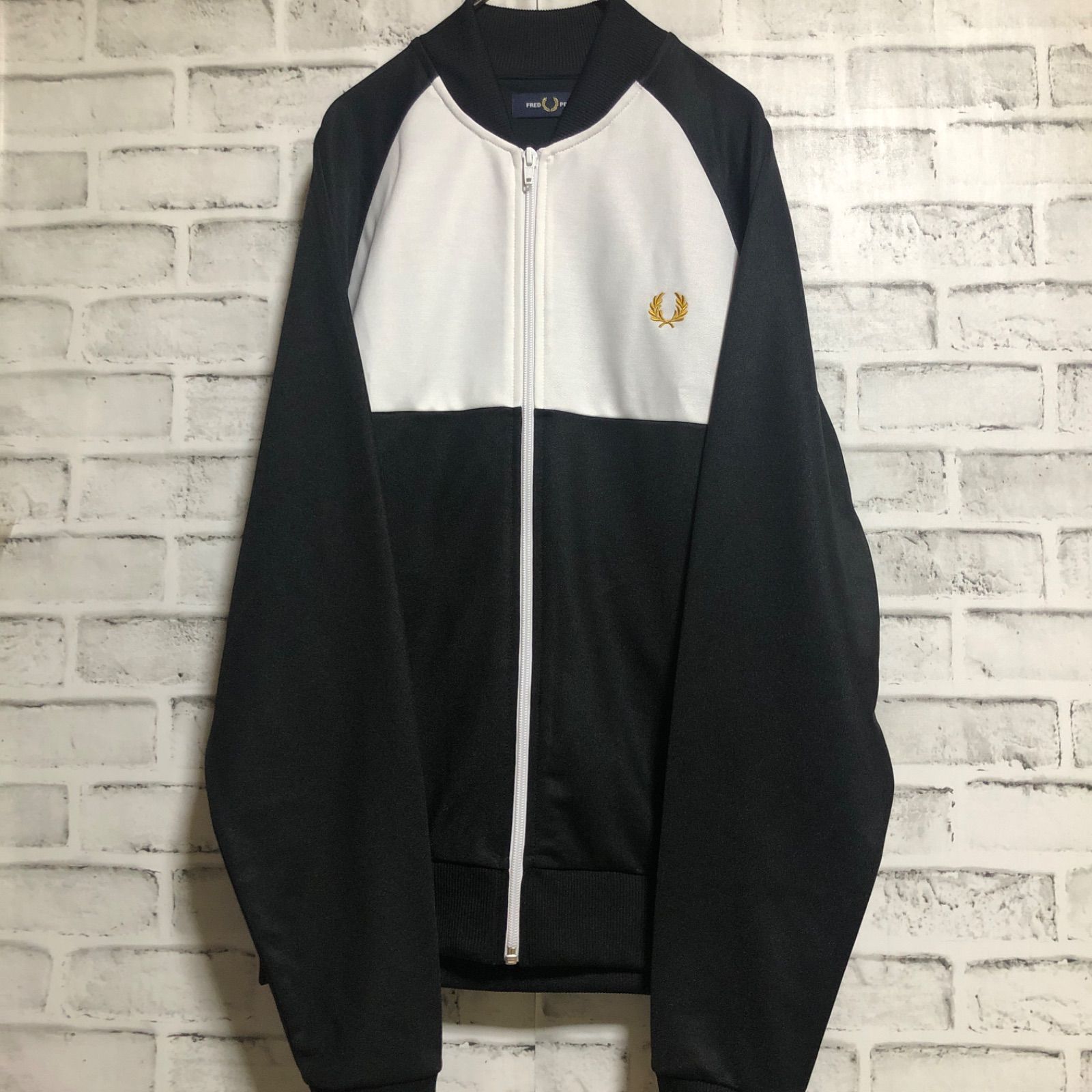 FRED PERRY 希少ジャージ　黒　美品　※デッドストックジャージ