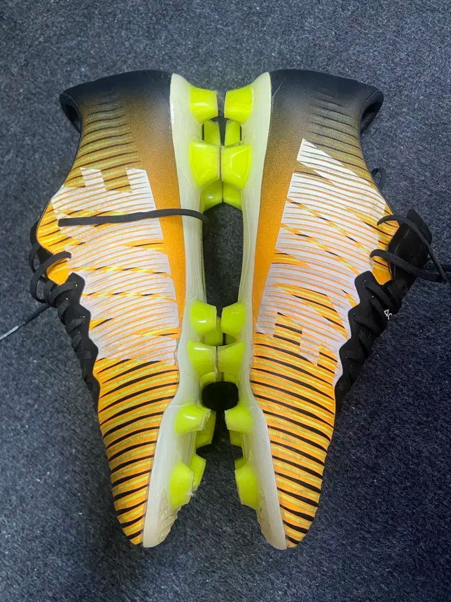 マーキュリアル ヴェイパー 11 hg 260