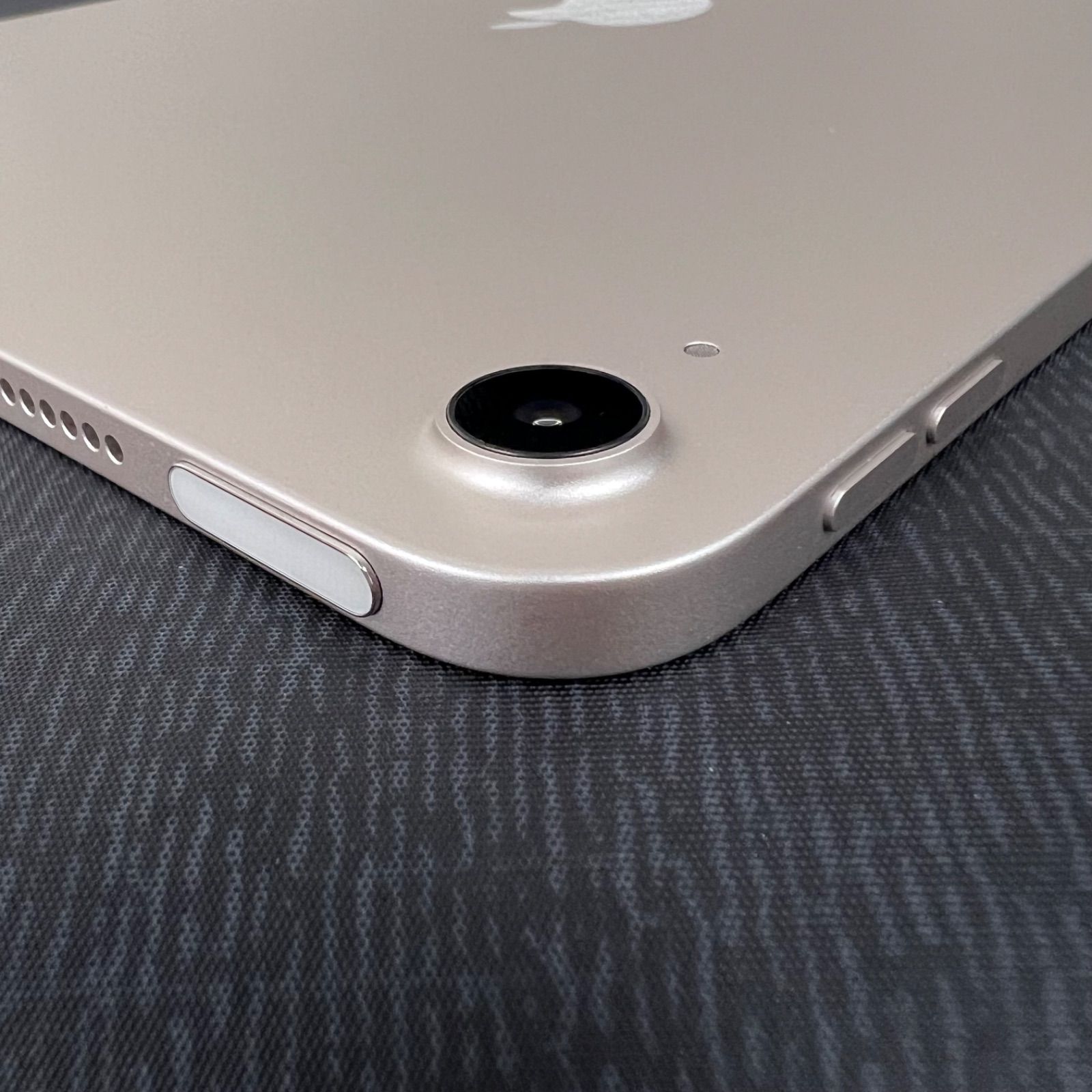 iPad Air 11インチ（M3）Wi-Fi 128GB スターライト MC9Y4J/A