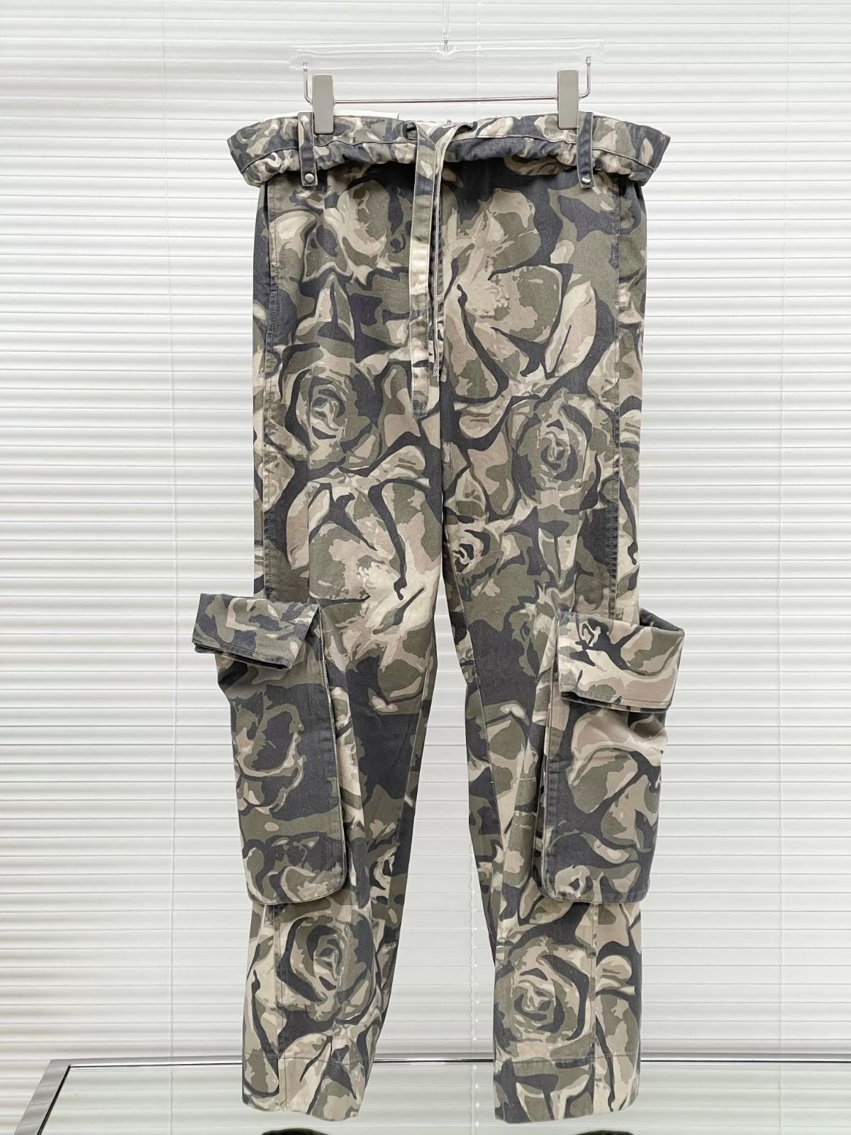OPEN YY ザオープンプロダクト ボトムス パンツ 韓国ファッション ロールウエスト 迷彩パンツ DECORATOM_COM_BR