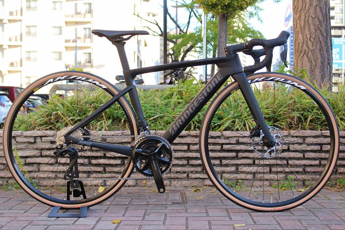 Bianchi INFINITO CV 105di2 12速 Bianchi Infinito CV 105 Di2 12
