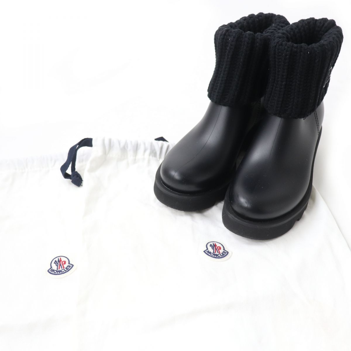 極美品☆MONCLER モンクレール GINETTE ジネット ラバーロゴワッペン