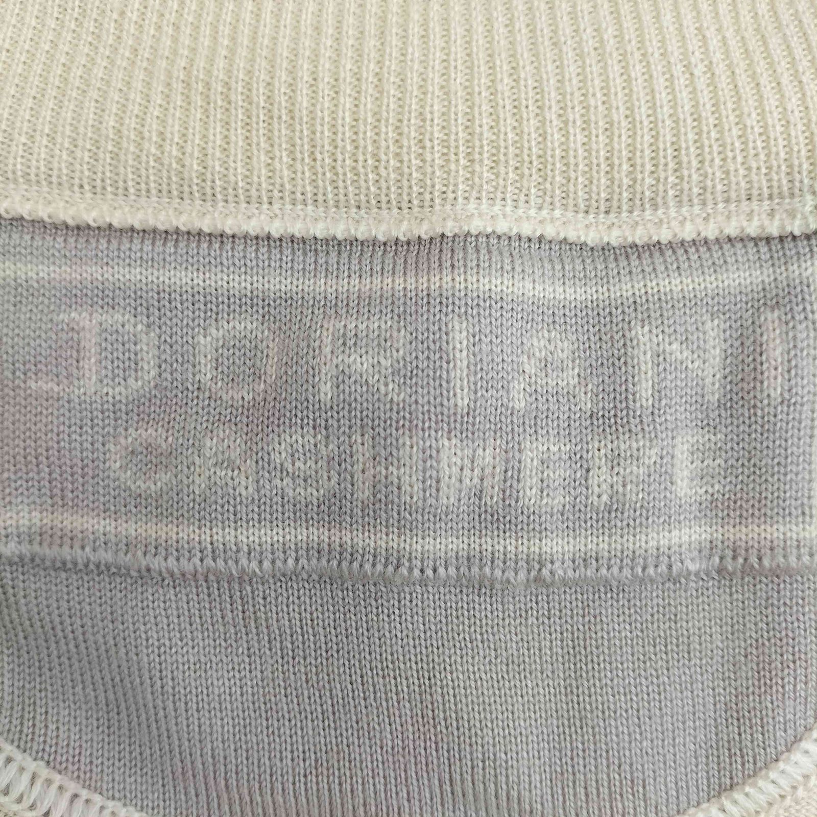 ユーズドフルギ USED古着 イタリア製 シルクカシミヤ混 ハイネック