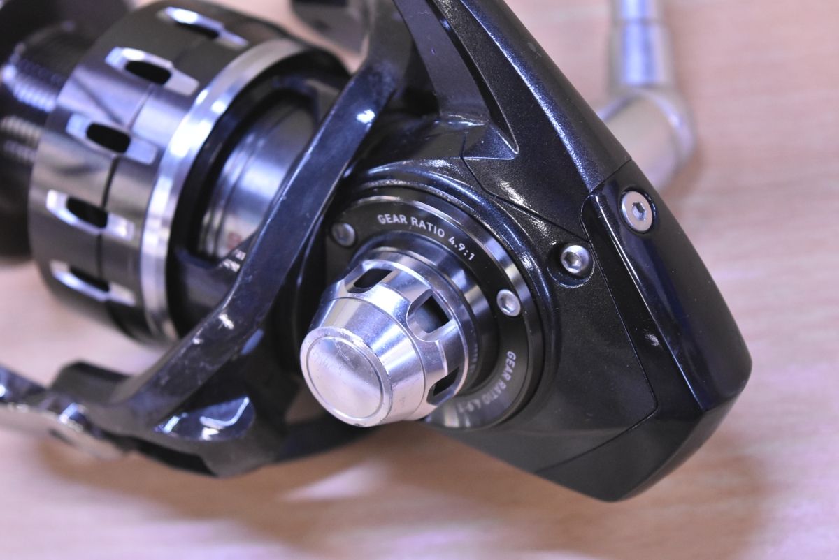 ダイワ 16 キャタリナ 4500 スピニングリール DAIWA Catalina