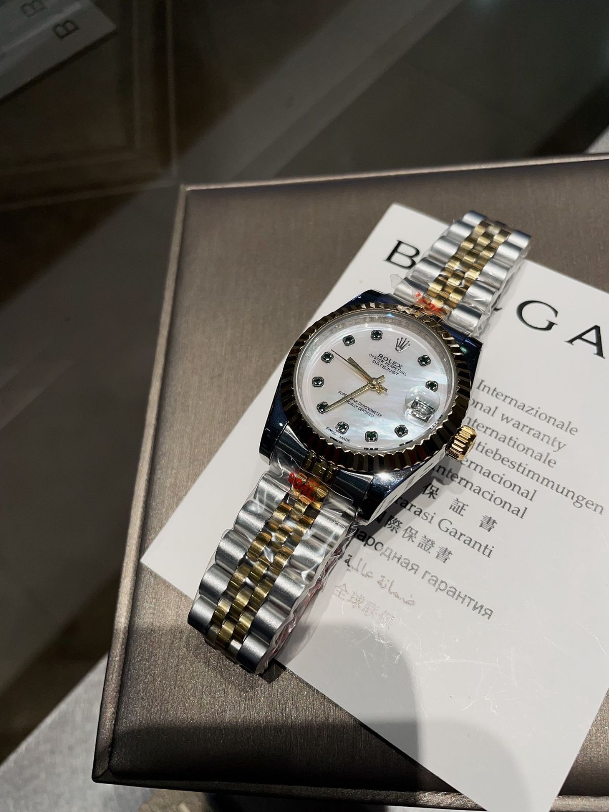 ロレックス Rolex? デイトジャスト レディースモデル - 実芯ステンレスバンド スワロフスキークリスタルダイヤモンド 輸入機芯搭載｜ ｜ ♥