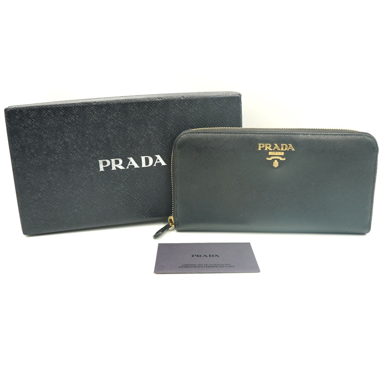 美品 PRADA プラダ サフィアーノ メタル ロゴ ラウンド