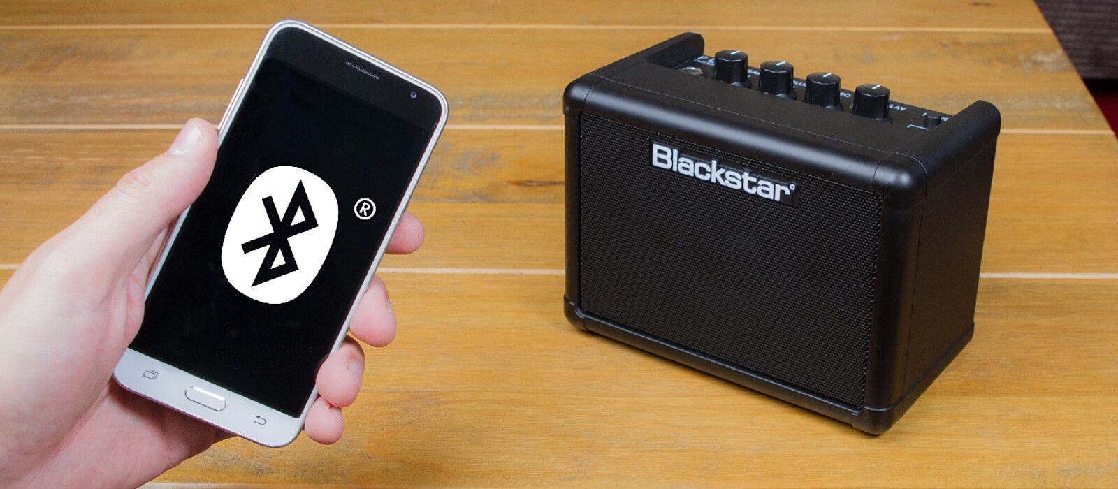 Blackstar ブラックスター Bluetooth搭載 コンパクト ギターアンプ FLY3 Bluetooth 自宅練習に最適 ポータブル スピーカー バッテリー 電池駆動