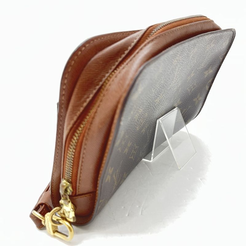 Louis Vuitton MONOGRAM(ルイヴィトン モノグラム) バングル