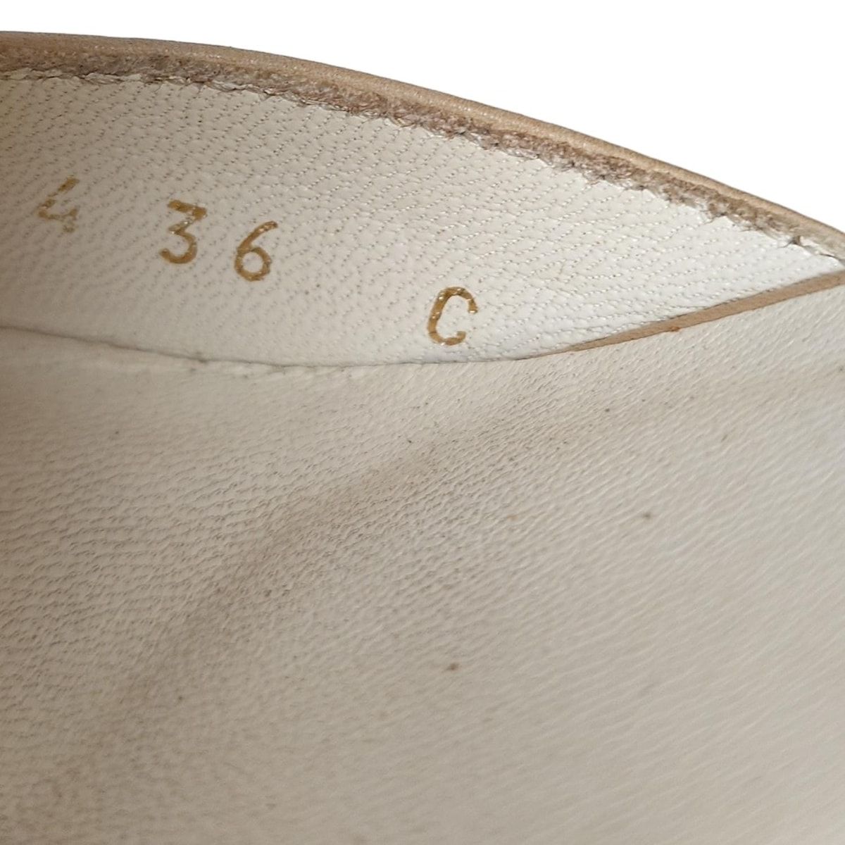GUCCI ベージュ フリンジ パール付きシューズ 36 GUCCI ベージュ フリンジ パール付きシューズ 36 レディース