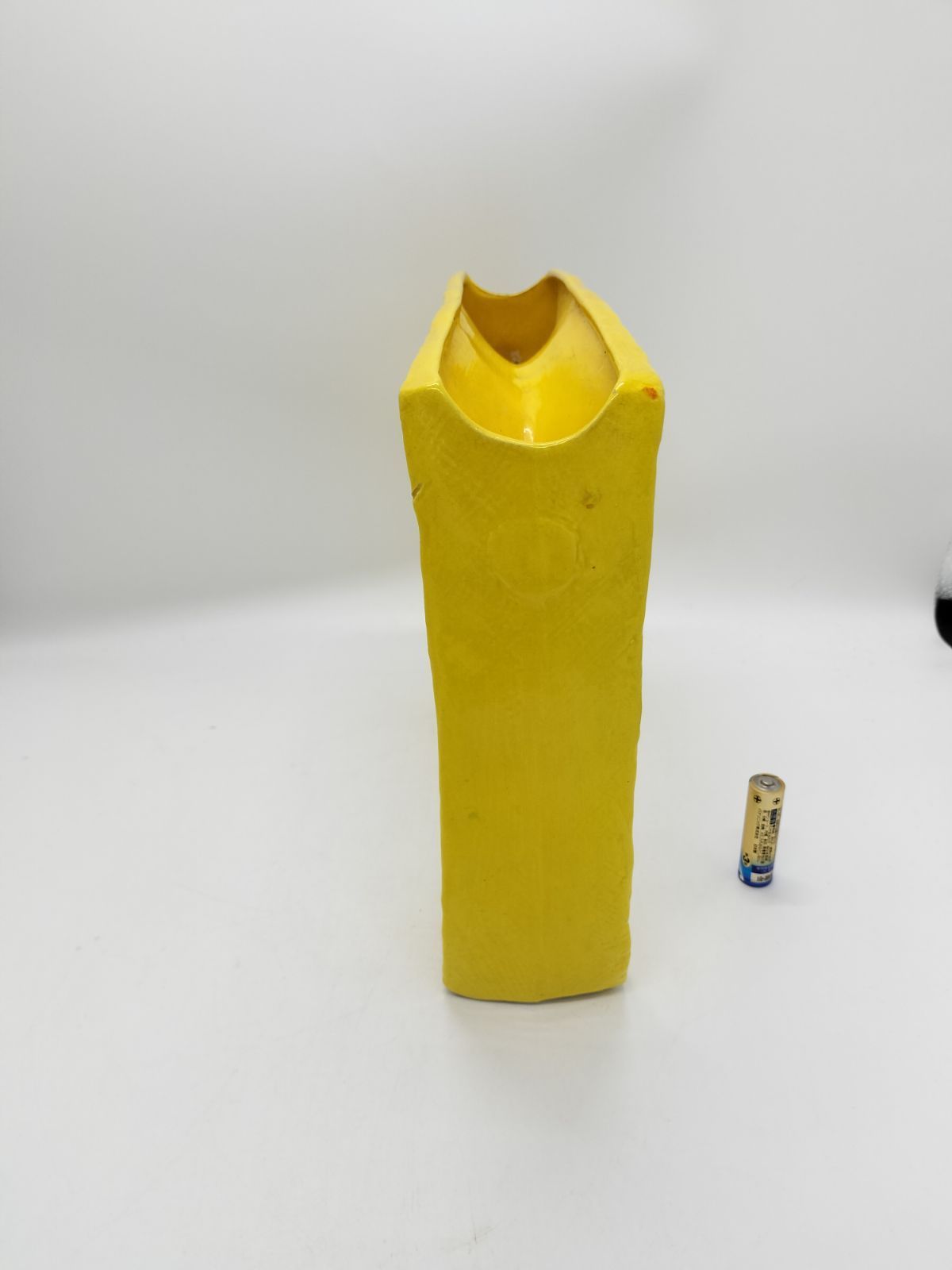 花器 磁器製 黄色 矩形 水盤 窯 工房 池坊 変形 シンプル 生花
