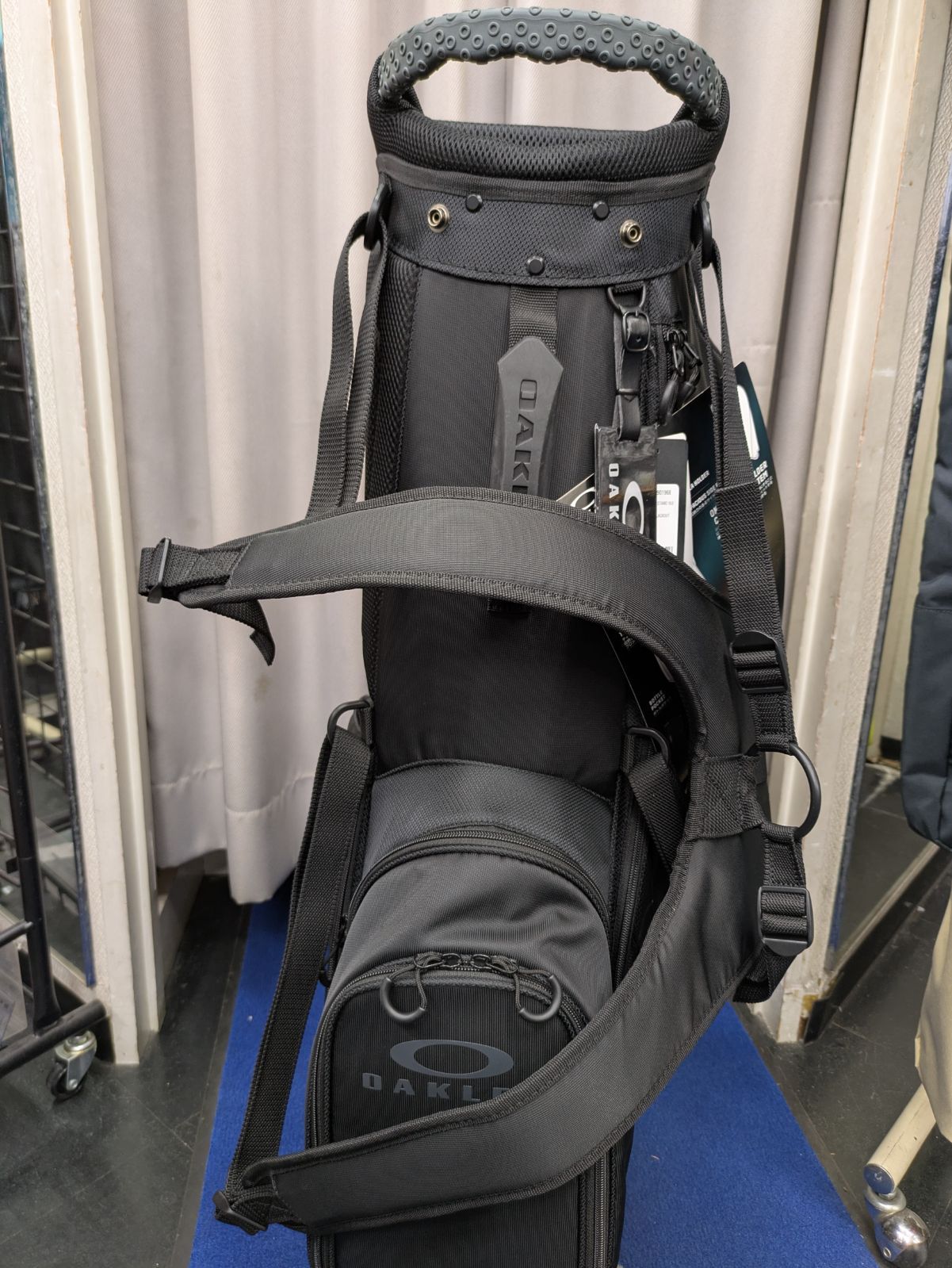 新品未使用品】オークリー FOS901968 スタンド 18.0 キャディ