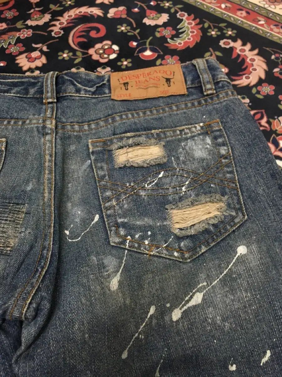 JEANS