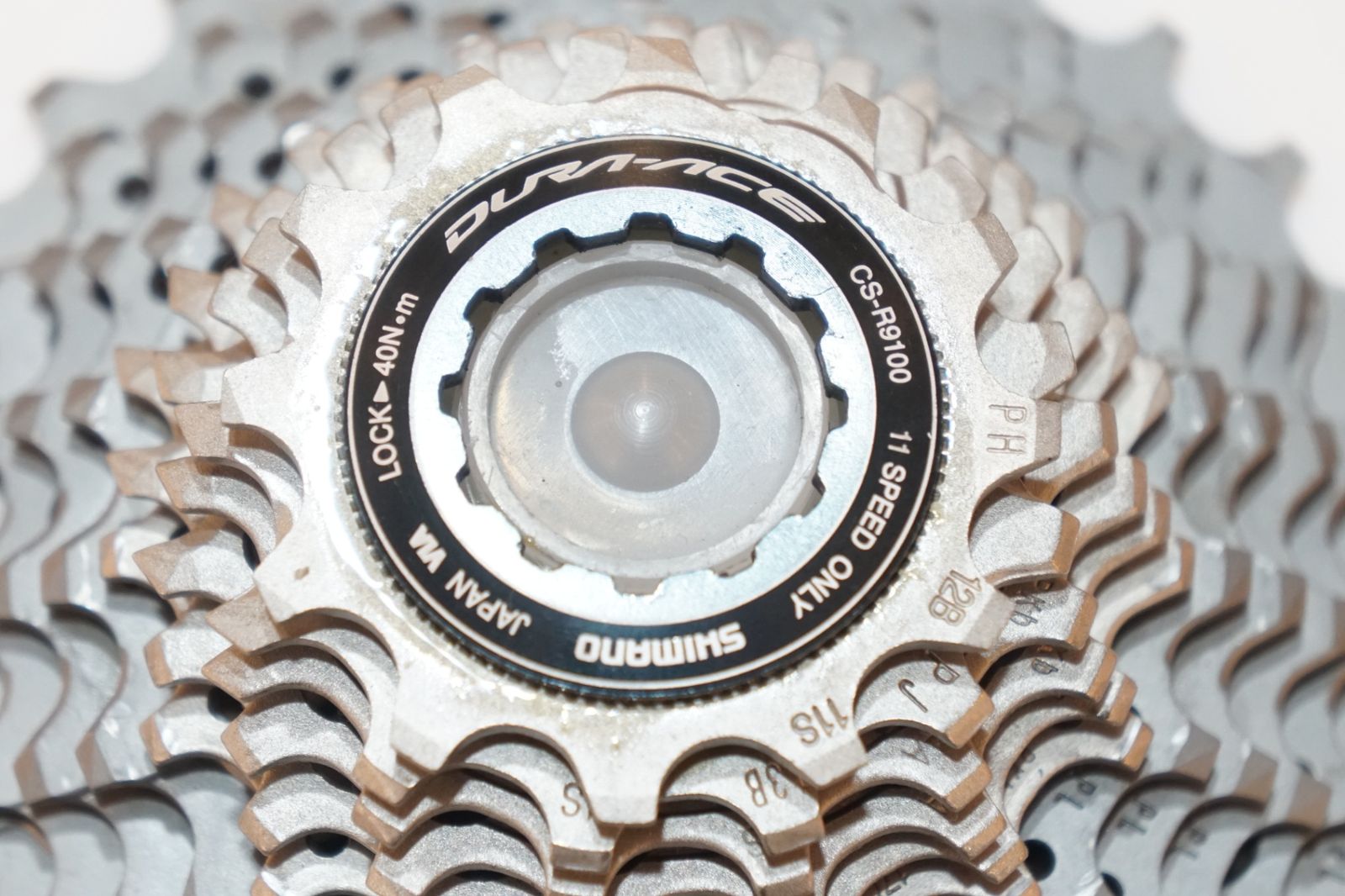 Shimano シマノ Dura ace CS R9100 11 28t 11s カセットスプロケット