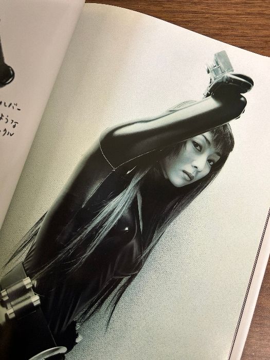 キャッツアイ 写真集 稲森いずみ 内田有紀 藤原紀香 1997年発行 初版