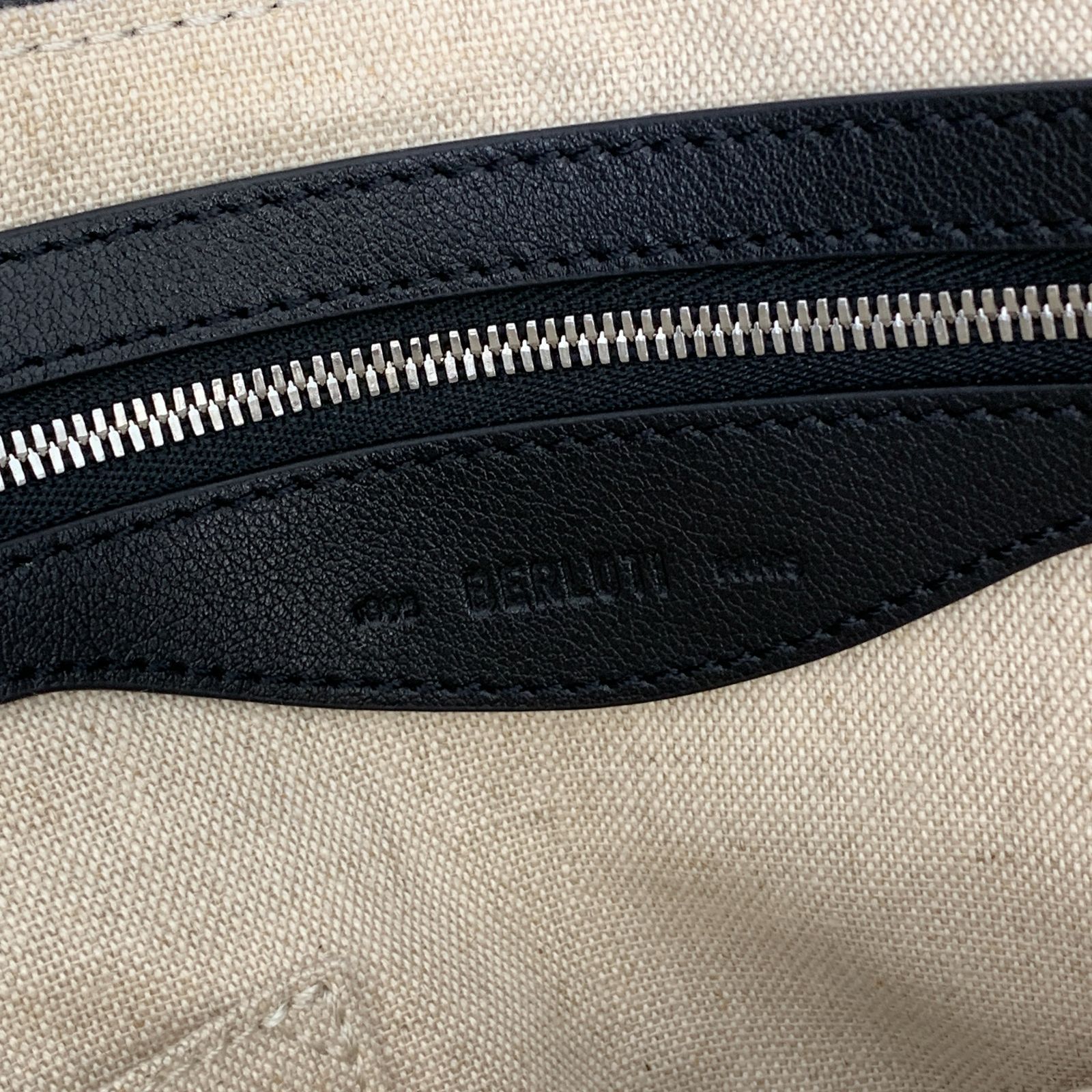 Berluti ベルルッティ レイトアワー スクリット レザー トートバッグ 