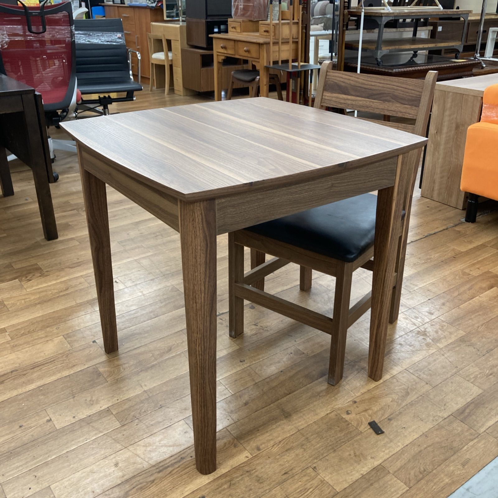 ⭐︎新品CCH337sizeアンティーク風 ダイニングテーブル Yチェア 適合高