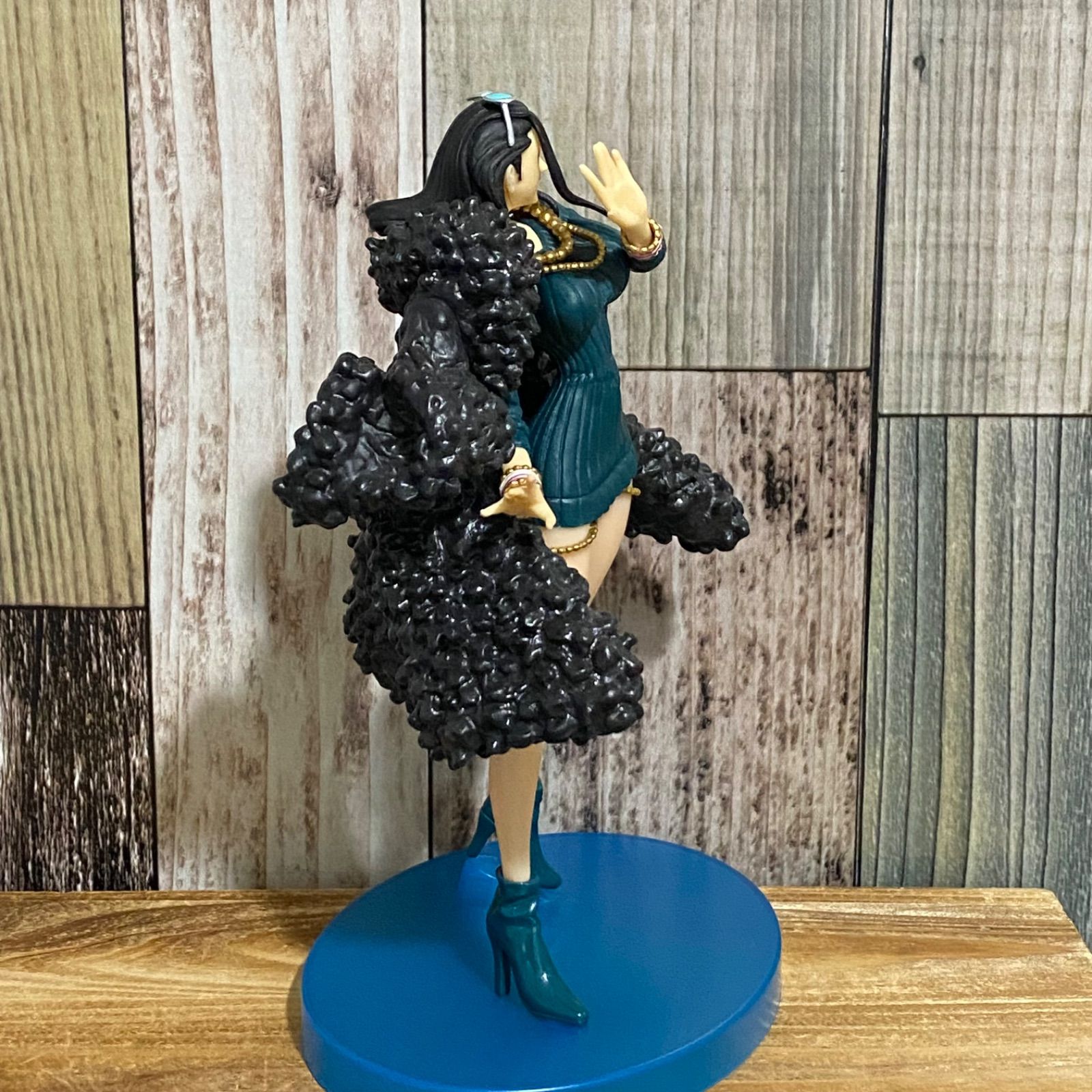 ワンピース フィギュア 一番くじ 20th anniversary C賞 Amazon | 一番くじ ワンピース THE GREATEST! 20th ANNIVERSARY