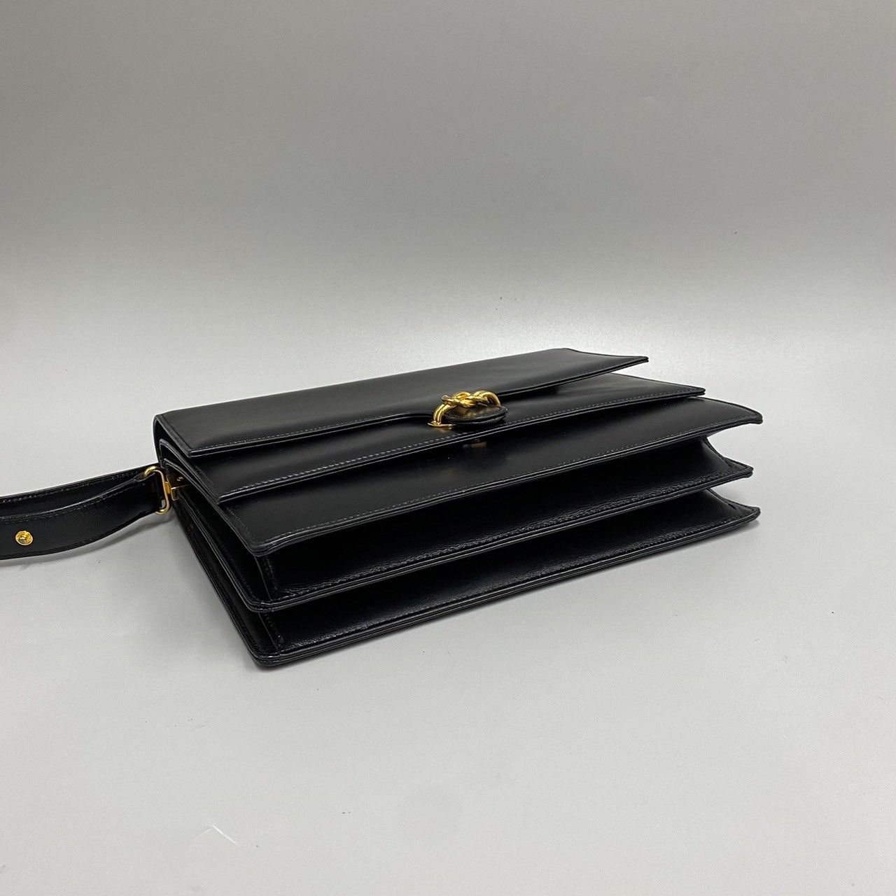 美品 GUCCI グッチ ゴールド ロゴ 金具 カーフ レザー スエード ワン 