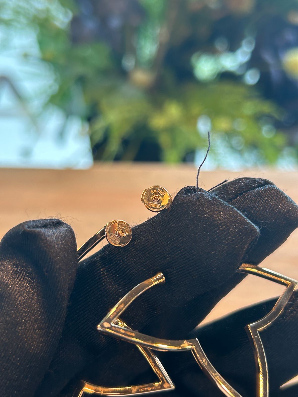 ルイヴィトン XLフープ ピアス オンブレ ブロッサム 金 K18PG 