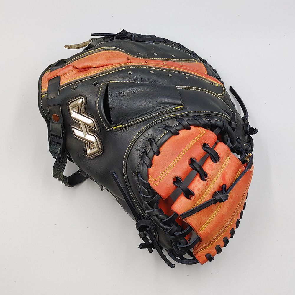 全紐交換済み】 ハタケヤマ 少年軟式用 キャッチャーミット 型付け済み