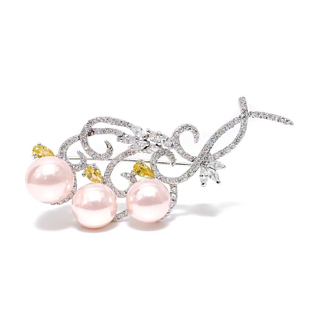 新着商品 キュービックジルコニア ロジウムメッキ真鍮 ハニーピーチシェルパールCZブローチ LAVINA