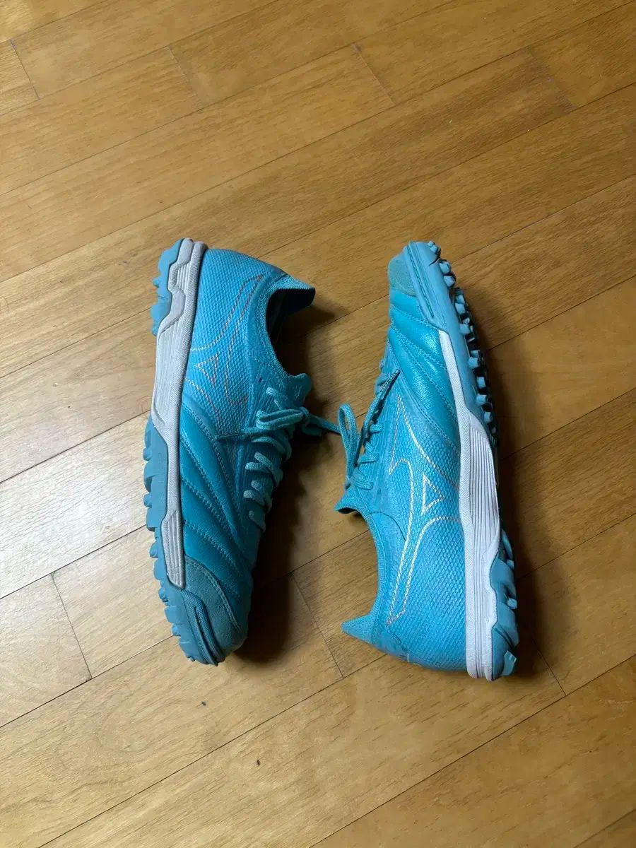 265 ミズノ サラ ベータ JPN TF サッカーシューズ